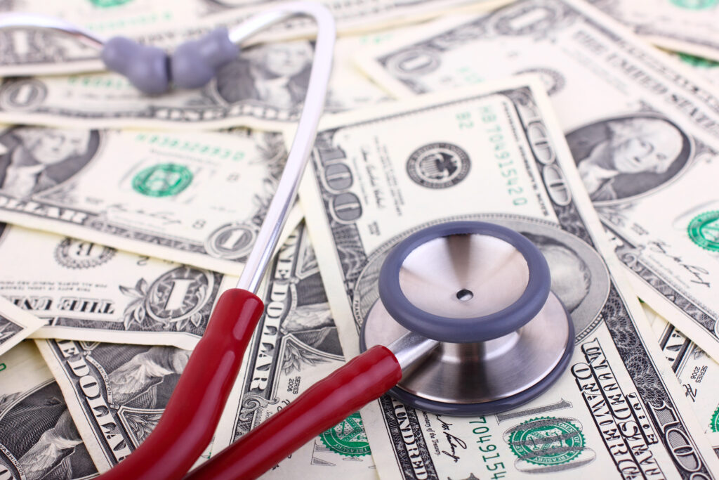 Aumento De Costos Del Seguro Médico En Kansas: Familias Buscan Opciones Asequibles - Noticias Notivalle