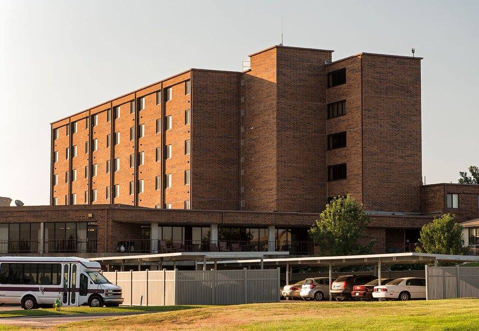 Salina Presbyterian Manor Inicia Proyecto de $10 Millones para Transformar la Atención a Adultos Mayores